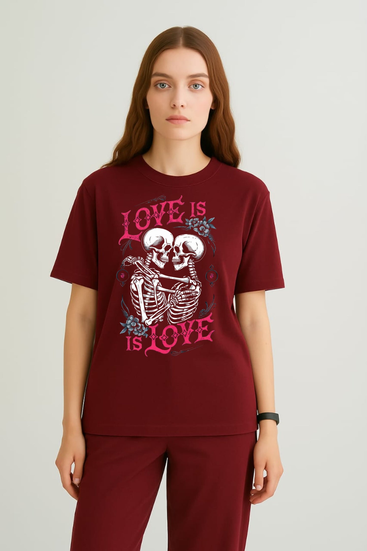 Love is Love – Women's Crewneck T-Shirt